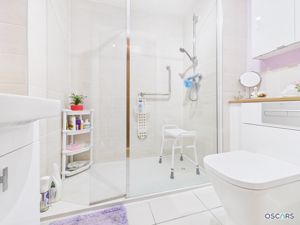 Photo 13- click for photo gallery